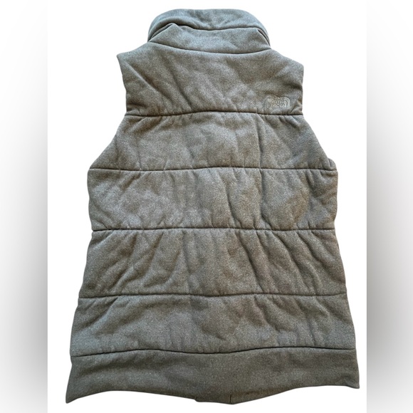 The North Face Ladies Thermal Vest - Picture 4 of 8